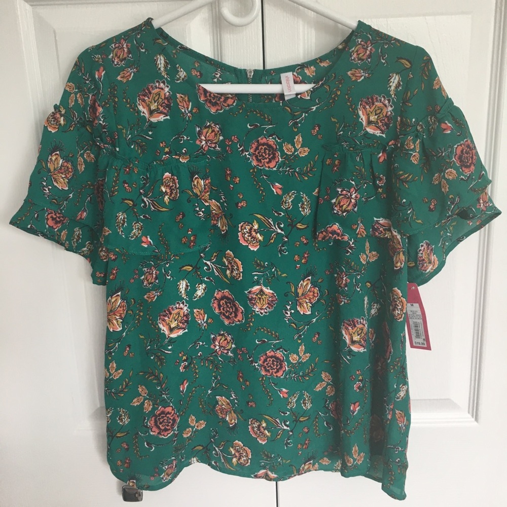 Medium Top from Target